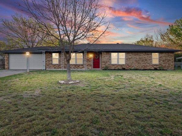 605 Catalina Dr, Woodway, TX 76712