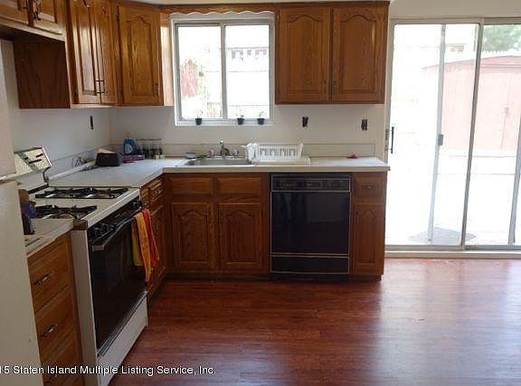 2nd image of 721 Durant Ave