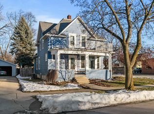 1314 N Superior St, Appleton, WI 54911