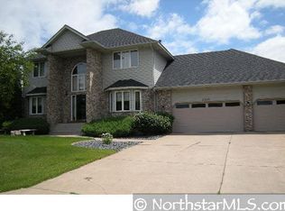 2956 Frank St, Saint Paul, MN 55109