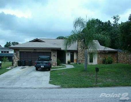 2nd image of 3210 Lois Ct