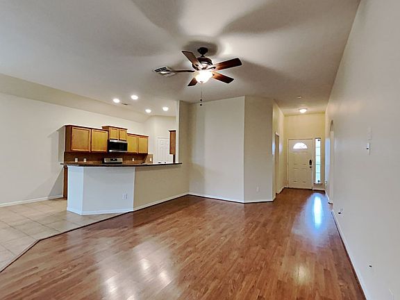 3rd image of 21114 Sonoma Mission Ct