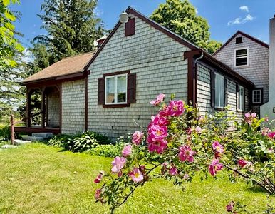 1361 Pleasant Street, Blue Hill, ME, 04614