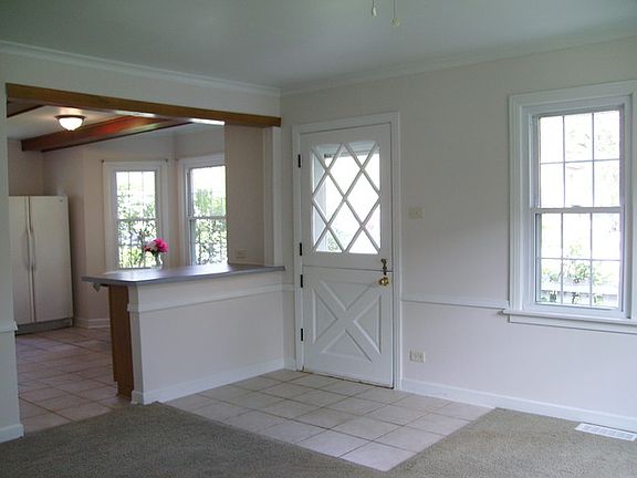 4th image of 9220 S Mayfield Ave