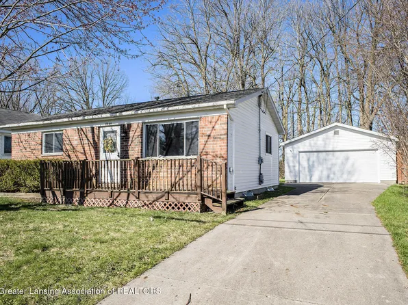 6244 Yunker St, Lansing, MI 48911