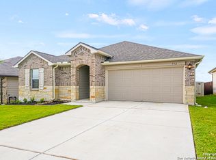 712 Monarch Dr, Seguin, TX 78155