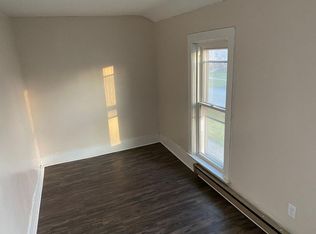 302 E Hobart Ave, Findlay, OH 45840