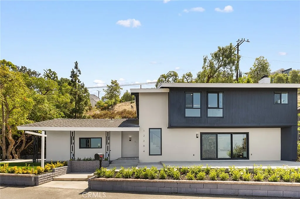 Building Photo - 12284 Circula Panorama