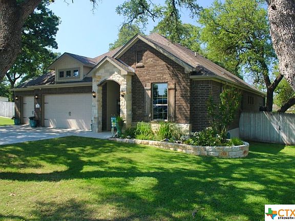 2nd image of 341 Mountain Rose Ln