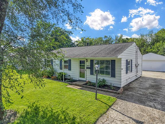3rd image of 3473 Lacon Rd