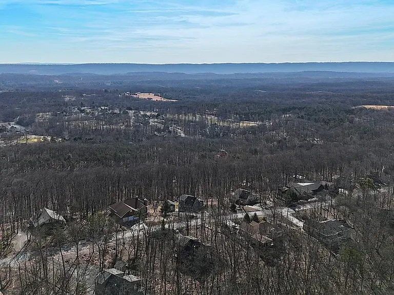 Lookout Rdg — Photo 31
