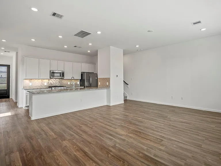 613 Royal Arch Dr — Photo 11