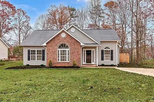 1331 Copper Creek Ln Photo 1