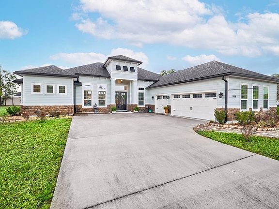 2nd image of 95029 Brookhill Pl