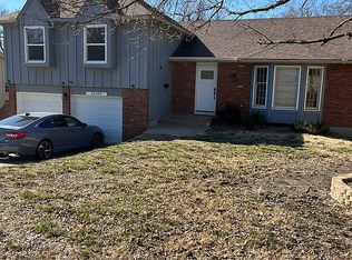 10204 Nall Ave, Overland Park, KS 66207