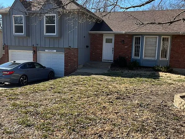 10204 Nall Ave, Overland Park, KS 66207