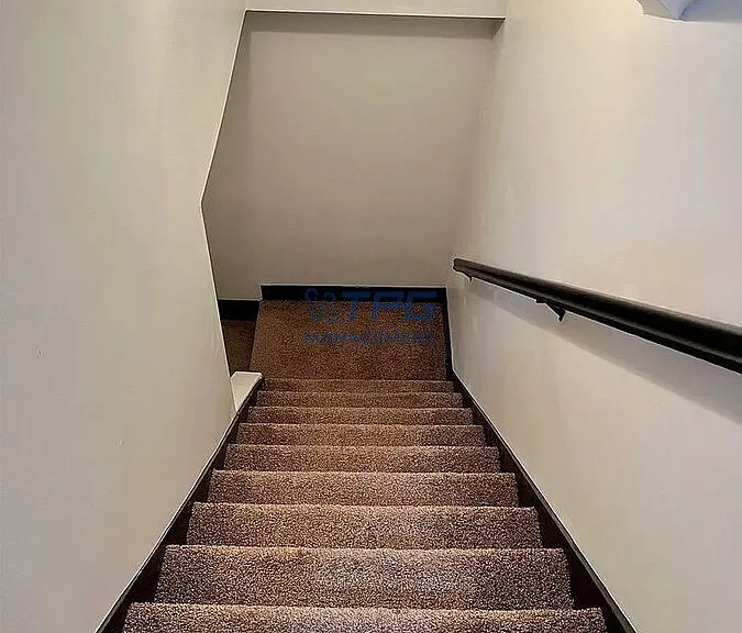 14 E 42nd St #3 — Photo 12