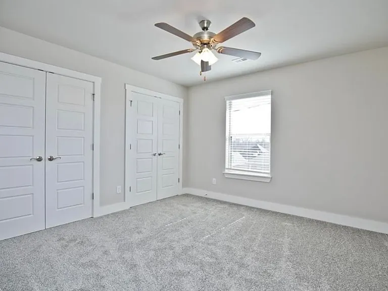 3604 Brittany Rd — Photo 6