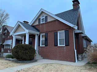 5729 Chippewa St, Saint Louis, MO 63109