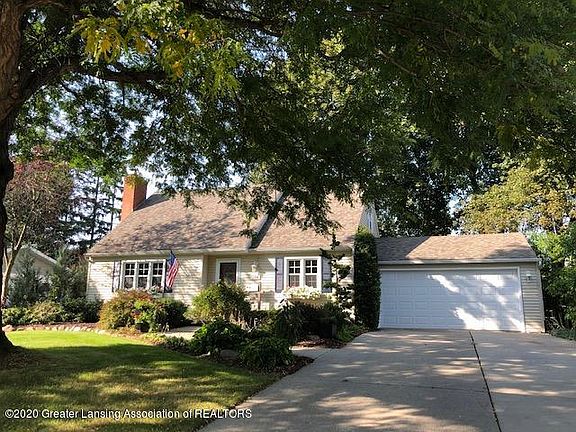 2nd image of 1339 Cedarhill Dr