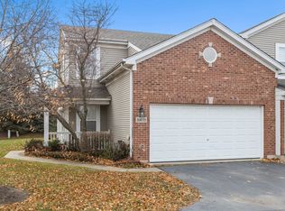 16039 Tiger Dr, Lockport, IL 60441