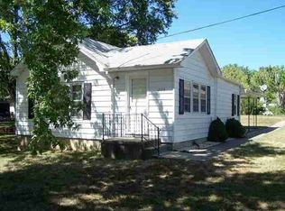 1028 Reddick St, Perryville, MO 63775