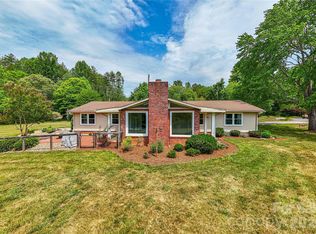 15 Bowman Ridge Rd #1, Hendersonville, NC 28739