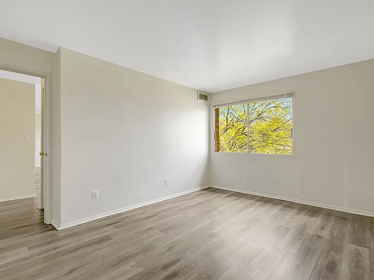 2904 Kings Chapel Rd — Photo 11