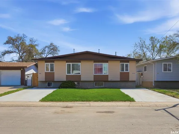 1605-1607 Laura AVENUE, Saskatoon, SK S7N 2T2