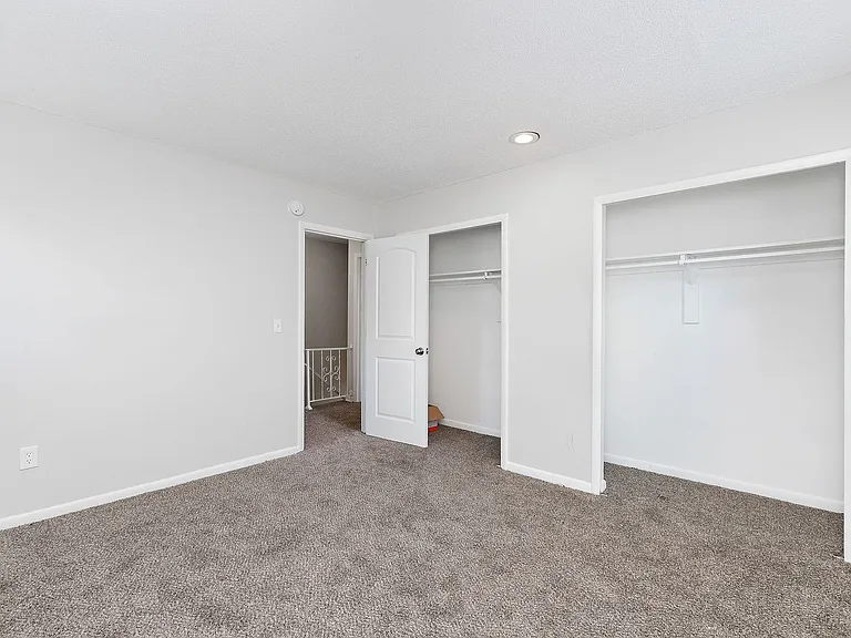 221 E Washington St #A — Photo 14