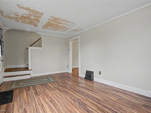 5th image of 6184 Riverview Rd