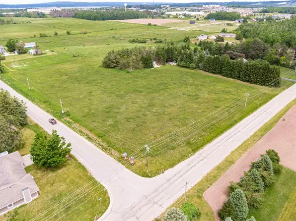 Eppler And Intertown Roads, Petoskey, MI 49770