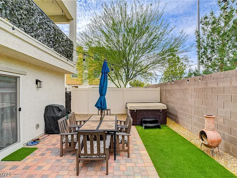 3715 Brilliant Sunset St — Photo 43