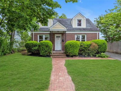 9 E 15th Street, Huntington Station, NY, 11746