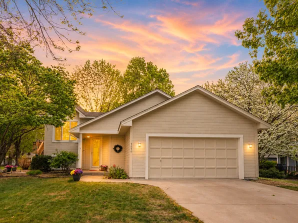 9656 Parkside Trl N, Champlin, MN 55316
