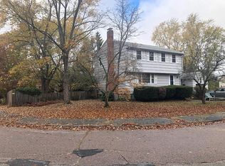 15 McDonnell Dr, Randolph, MA 02368