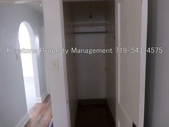 5th image of 1004 Claremont Ave #0