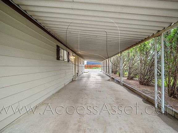 3rd image of 29520 Alicante Dr #A