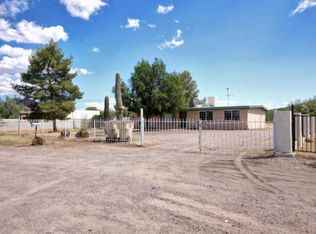 6301 S Mark Rd, Tucson, AZ 85757