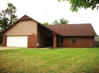 203 E Greenvale Ct, Stillwater, OK 74075