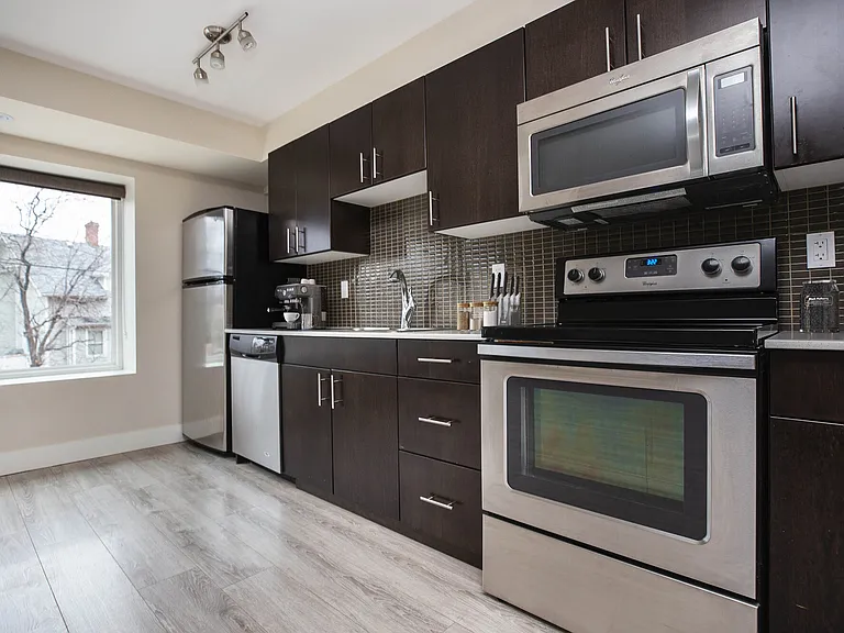 2391 Portage Ave — Photo 19
