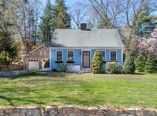 62 Pleasant St, Wellesley, MA 02482