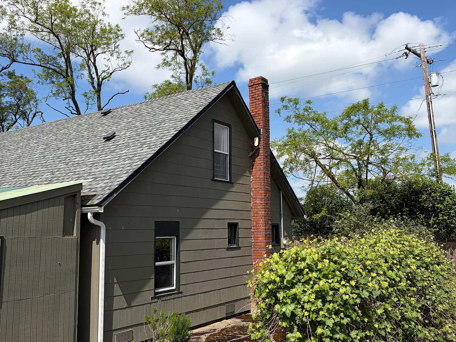3 bed, 1500 sqft, $2,300 — Photo 2