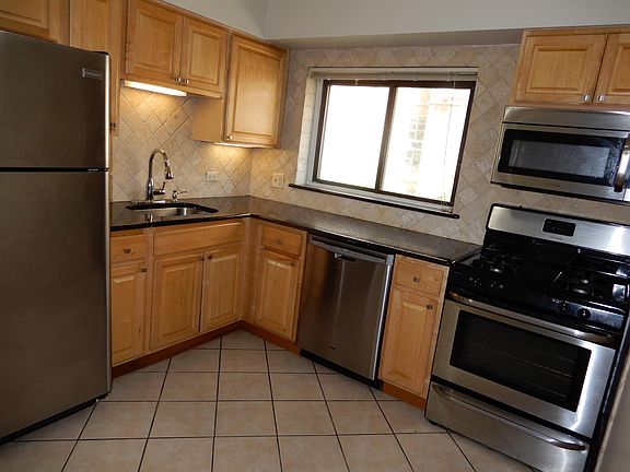 4th image of 1526 N Harlem Ave #1W