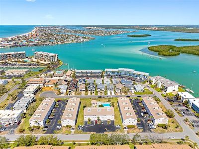 255 Capri Cir N APT 8, Treasure Island, FL, 33706