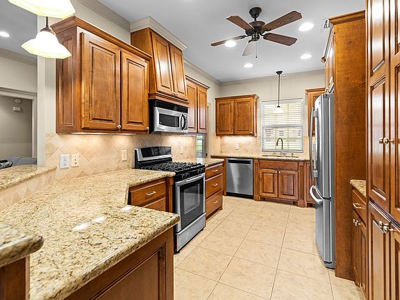 5th image of 3615 Lawson Pkwy