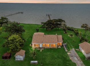 11910 Cedar Gully Rd, Beach City, TX 77523