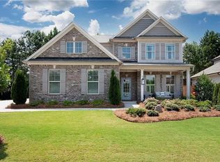 9095 Maple Run Trl, Gainesville, GA 30506