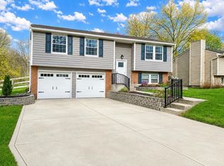 4584 Brookview Dr, Batavia, OH 45103