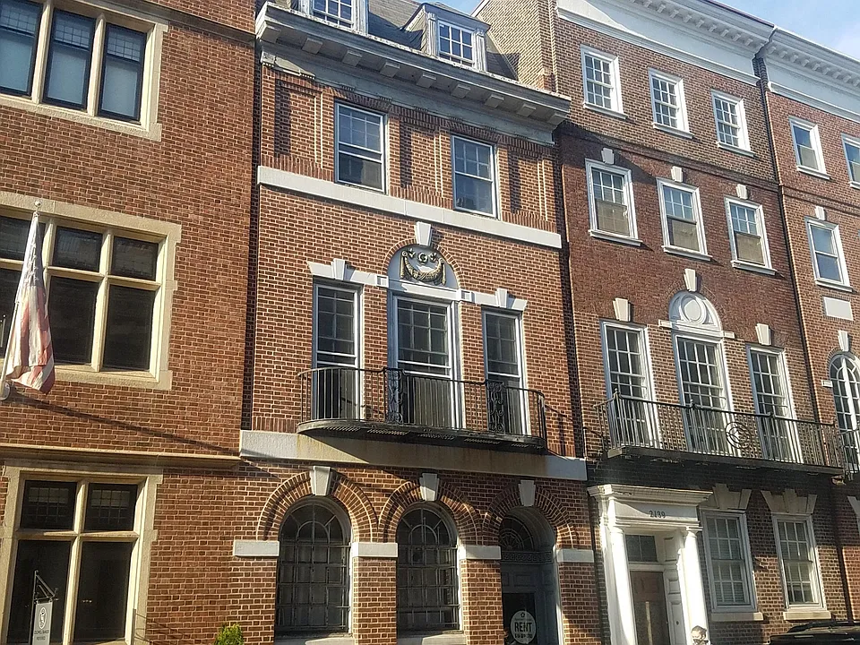 Historic Brick Facade - unit 3rd & 4th fl front (south facing)
